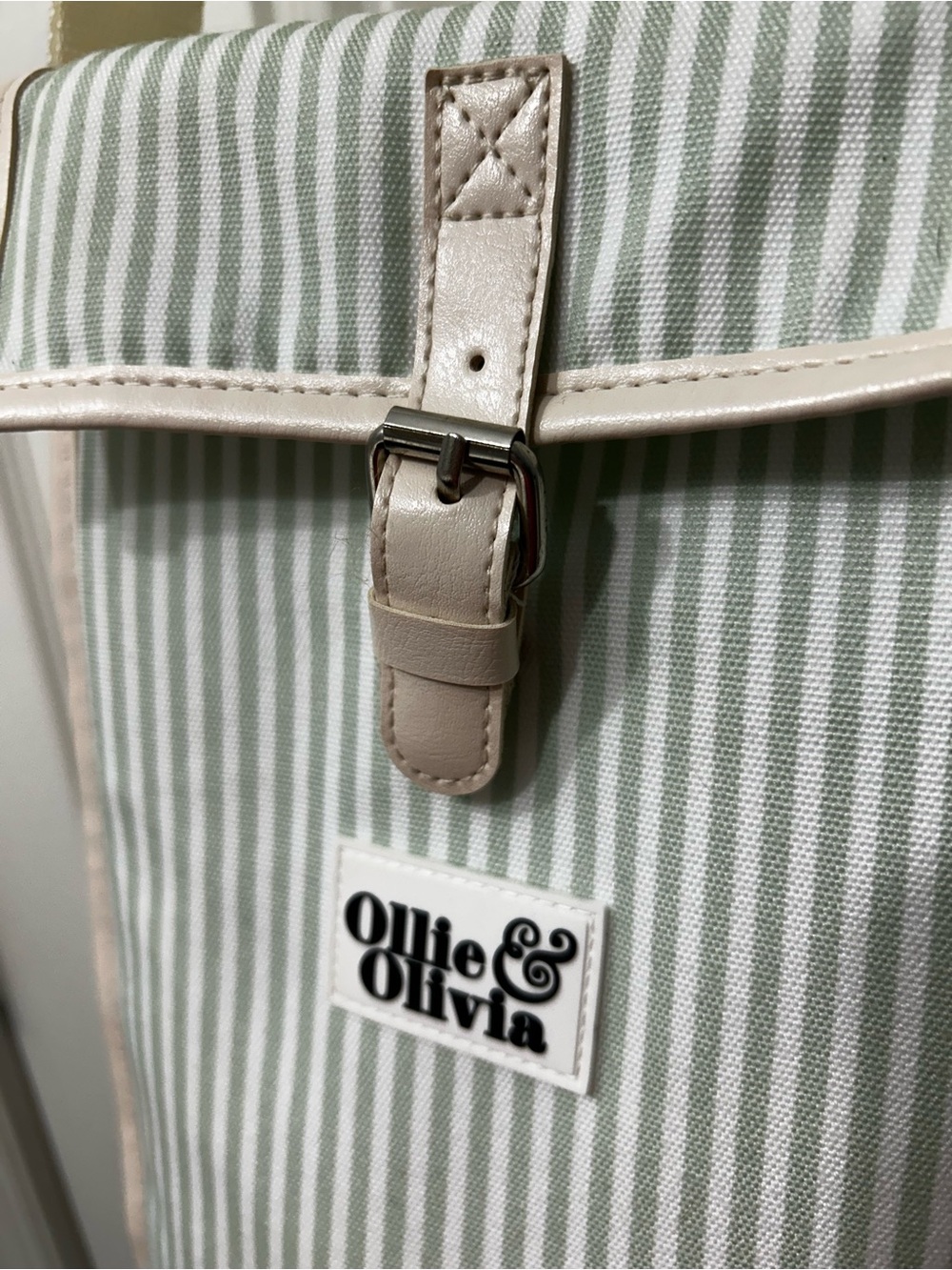 Cooler Bag in Light Green Strip - Picture 2 of 6